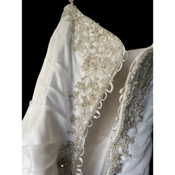 Ella Rosa Wedding Gown Dress Sweatheart Strapless Bust Beaded Bustling 10/12 - Picture 7 of 15